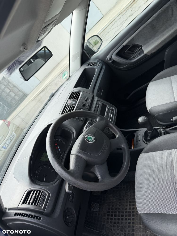 Skoda Fabia - 4