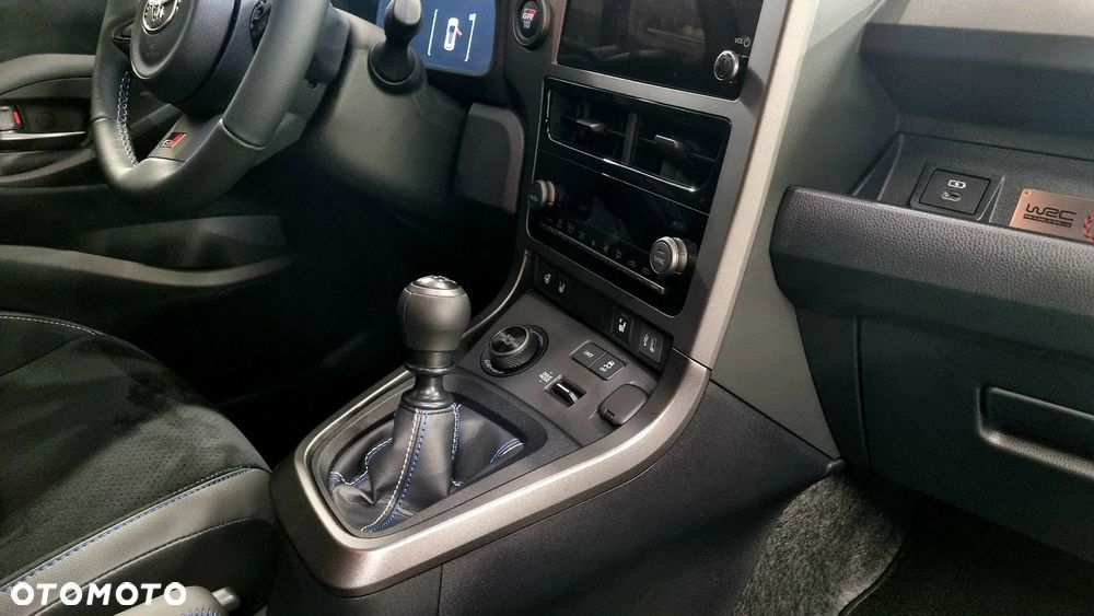 Toyota GR Yaris - 16