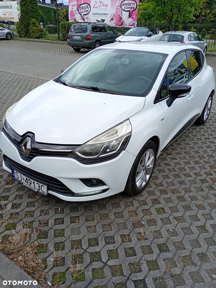 Renault Clio 1.2 16V Alize - 2