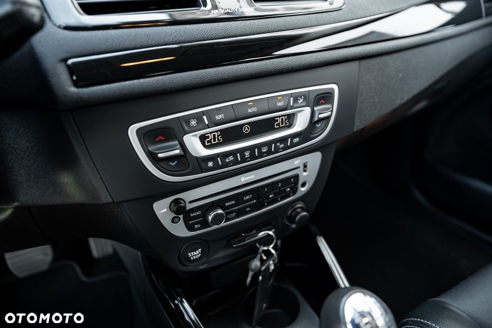 Renault Megane ENERGY TCe 115 Start & Stop Bose Edition - 32