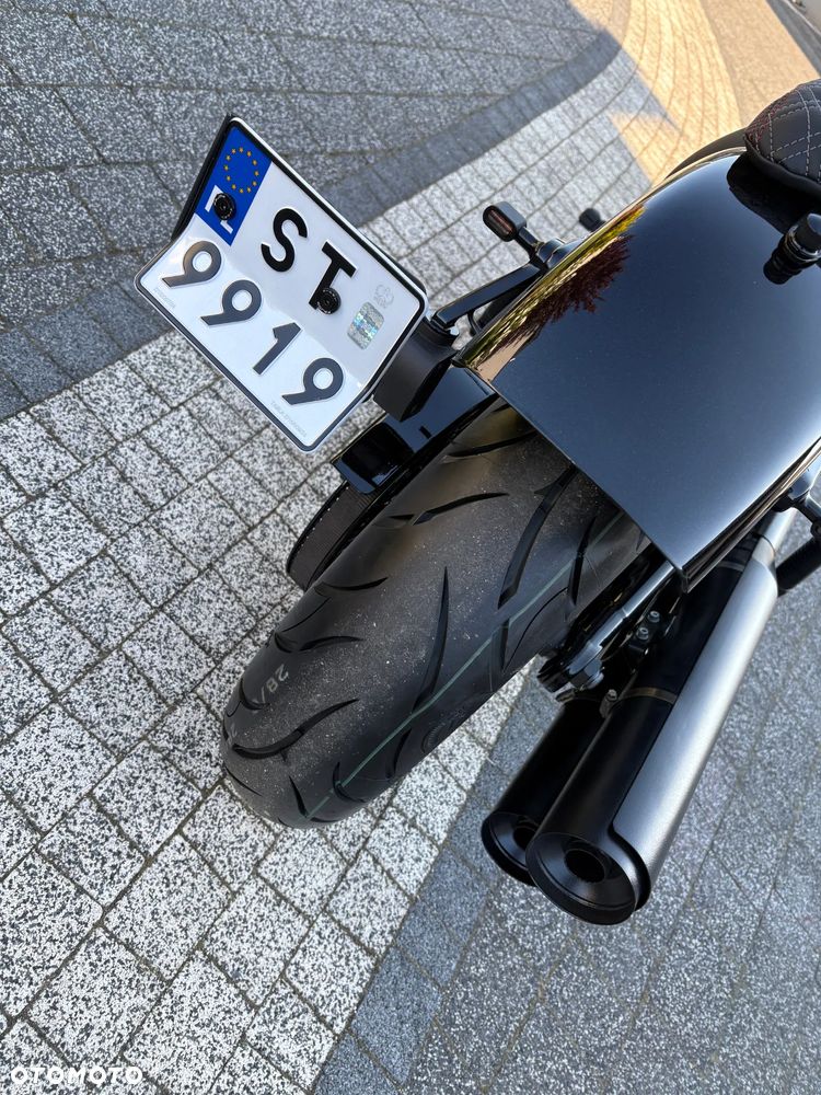 Harley-Davidson Softail Street Bob - 9