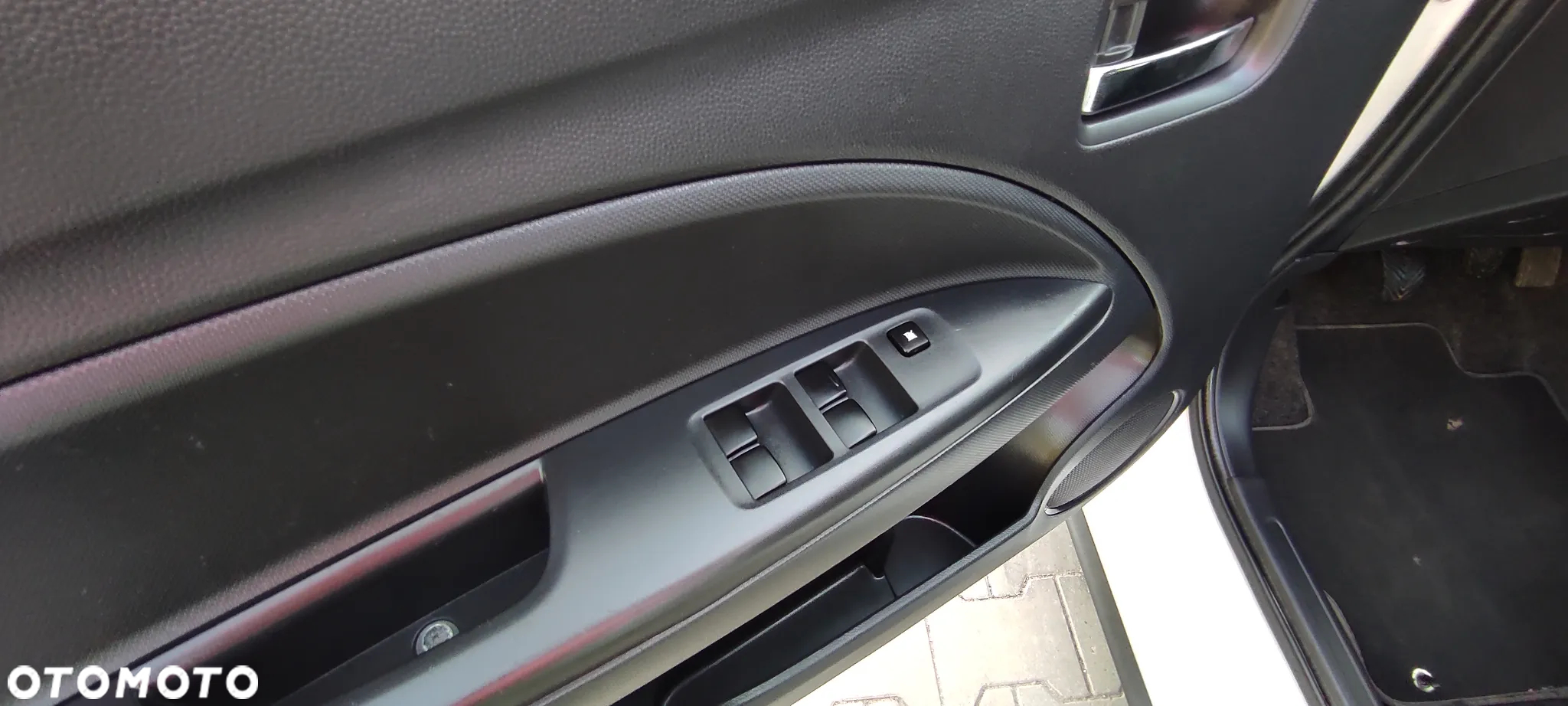 Mitsubishi Space Star 1.2 Clear Tec Edition+ - 6