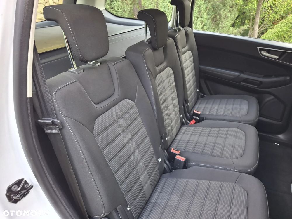 Ford Galaxy 2.0 TDCi 4WD Titanium - 15