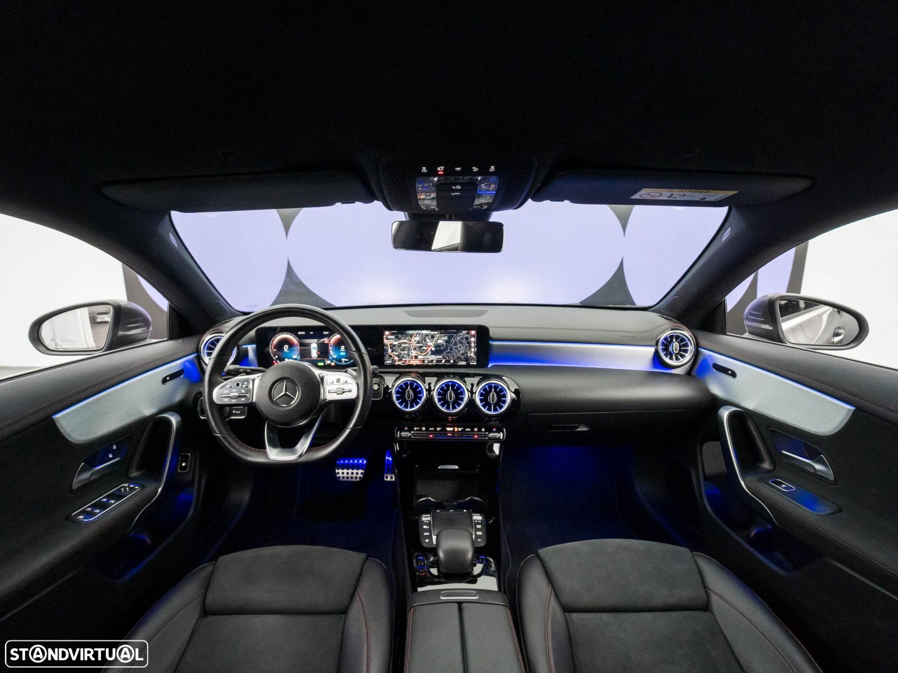 Mercedes-Benz CLA 250 e Shooting Brake AMG Line - 16