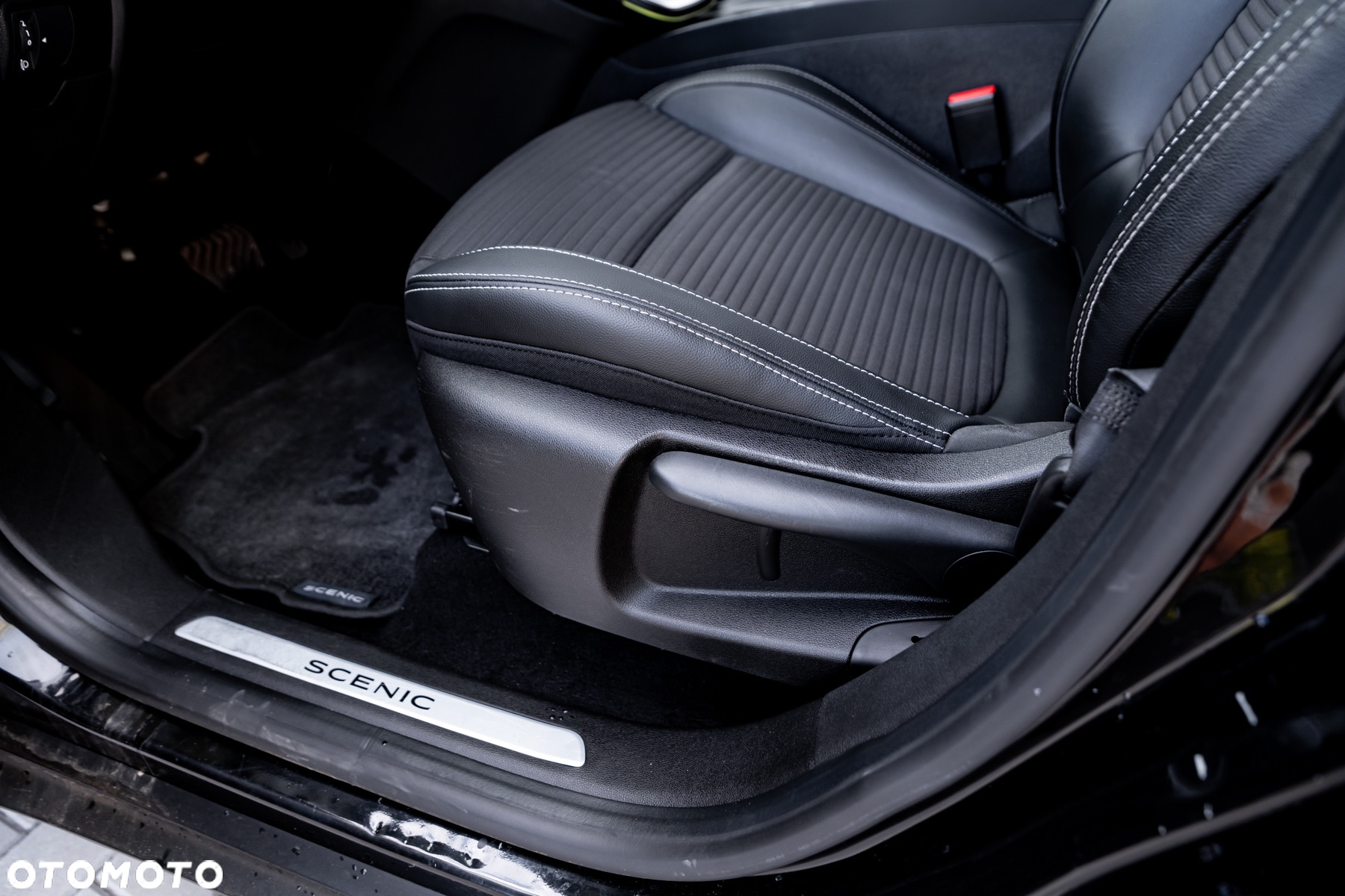 Renault Grand Scenic Gr 1.3 TCe Energy Zen EDC - 19