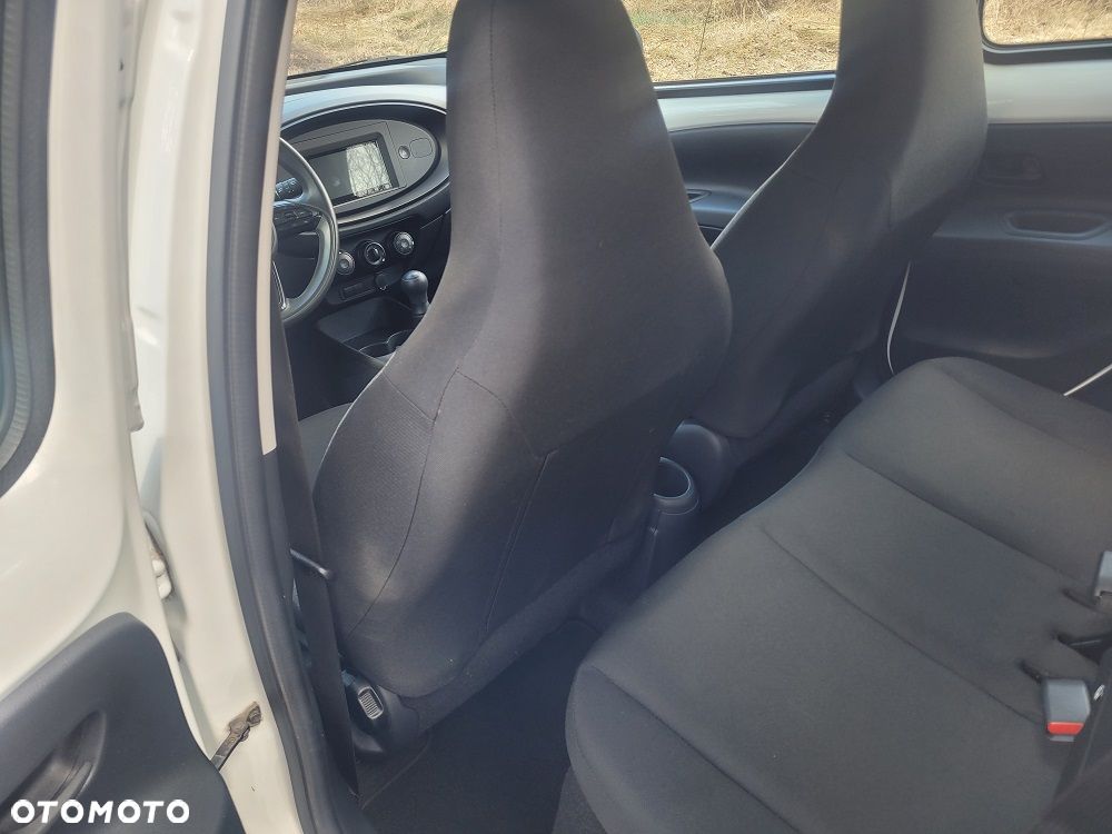 Toyota Aygo X 1.0 VVT-i Limited - 8