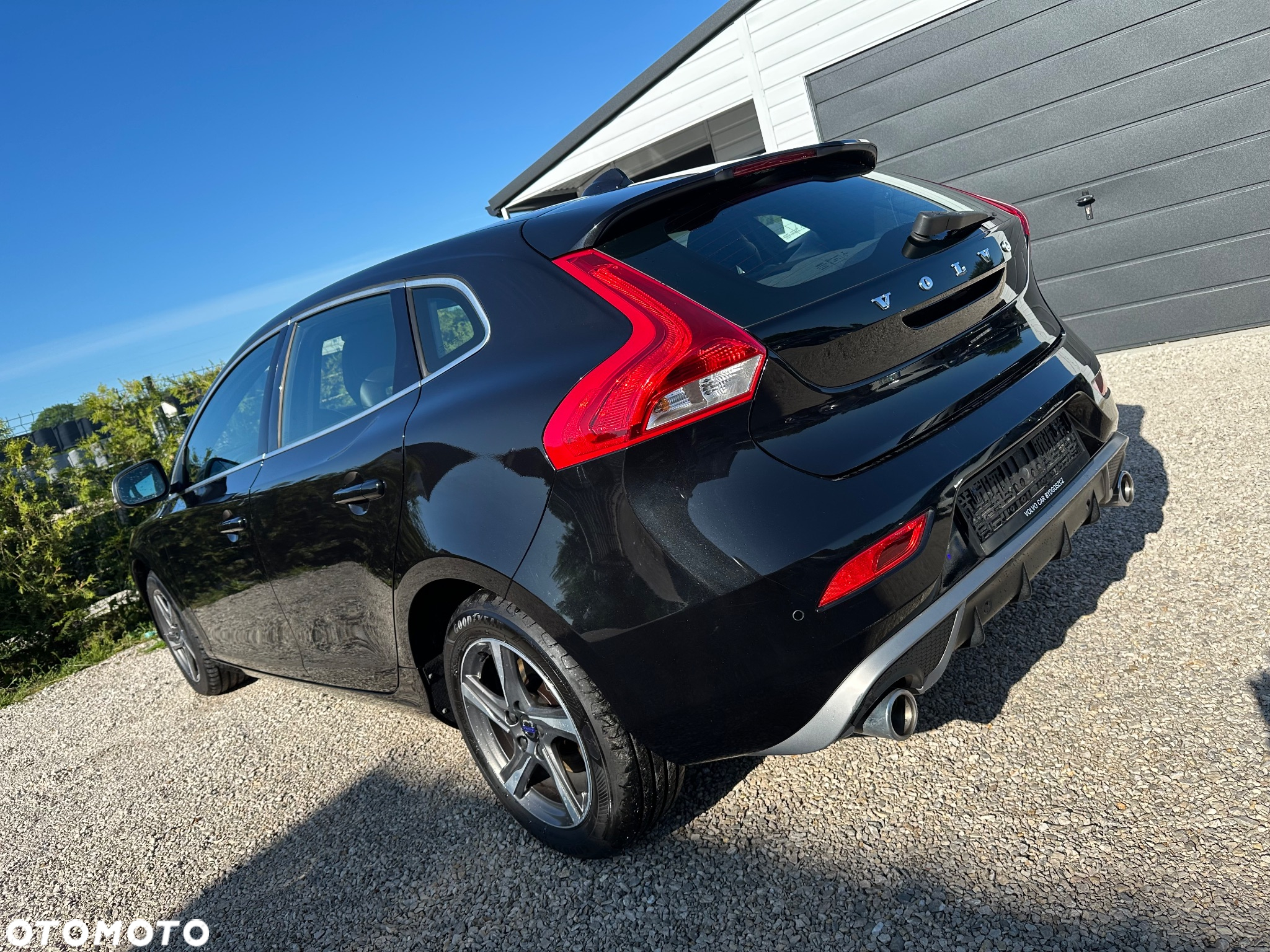 Volvo V40 D2 Drive-E R-Design Kinetic - 15