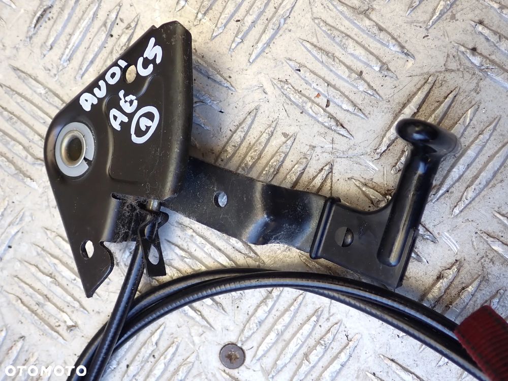 AUDI A6 C5 CZĘŚCI (1)- 4A0857833D, 8E0/1J0864203 B/C/D, 4B9827507M, 4B0823509,4B9827085D, 4B1880204G, DZWIGNIA HAMULCA RĘCZNEGO, 4B9827552M, 4B0823359C, LINKA MASKI, 8L0035501E, 4B0959655P, 8E0909559H, (E8) 67R-016205, 4B0962258N, 8D0422373C, 4B0955453A,  RADIO +PANEL - 21