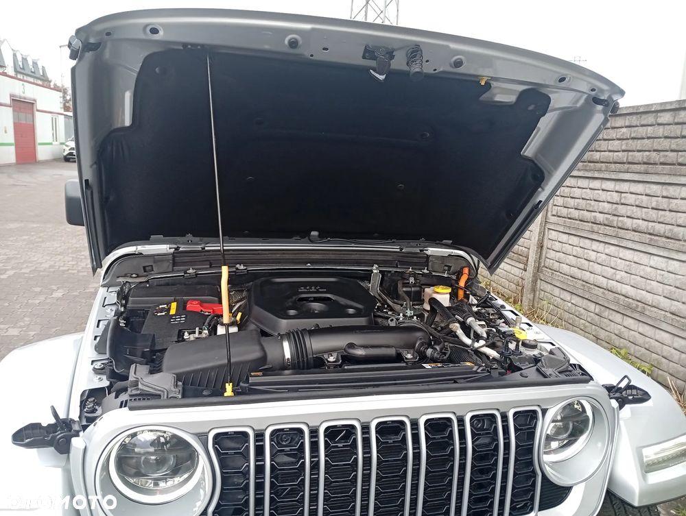 Jeep Wrangler Unlimited 2.0 Turbo PHEV 4xe Sahara - 9