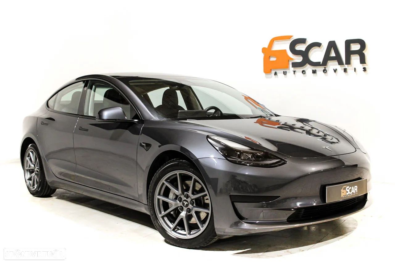 Tesla Model 3 Standard Range Plus RWD - 1