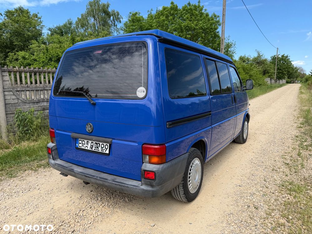 Volkswagen Multivan - 7