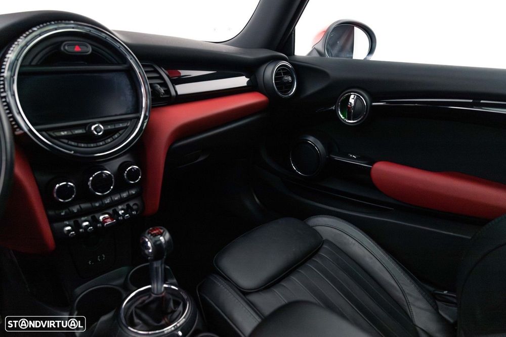 MINI 3 Portas John Cooper Works - 10