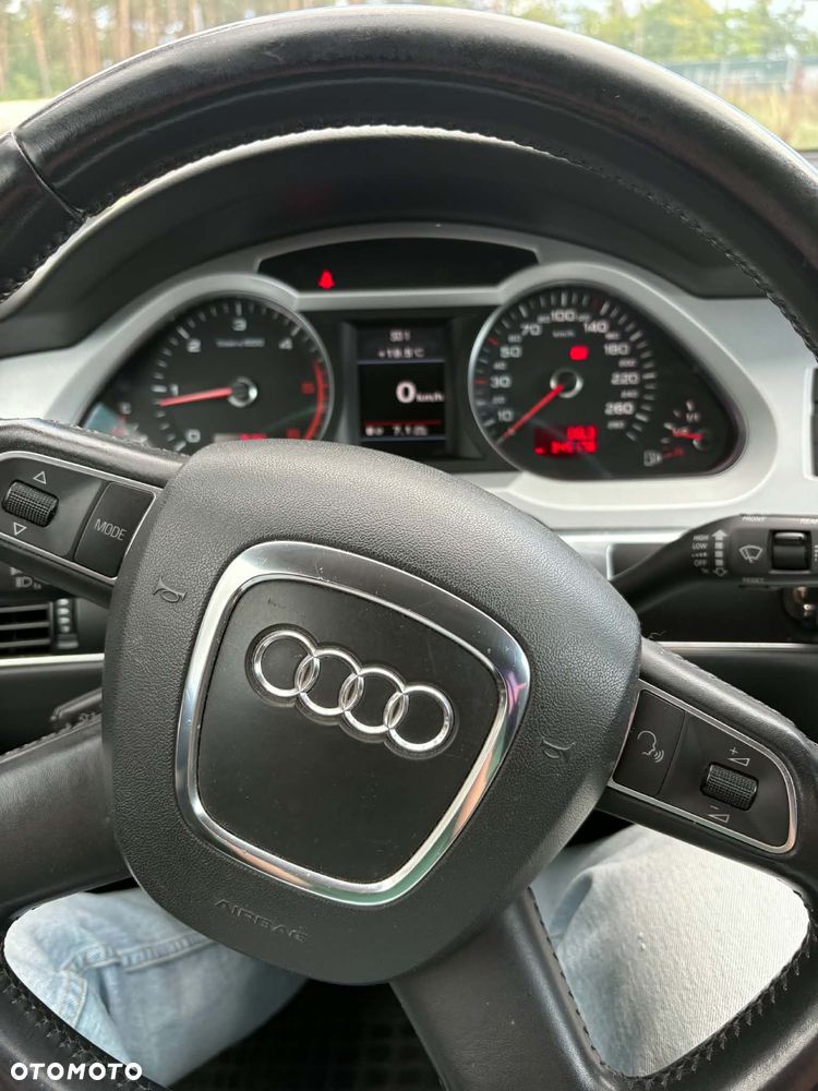 Audi A6 Avant - 11