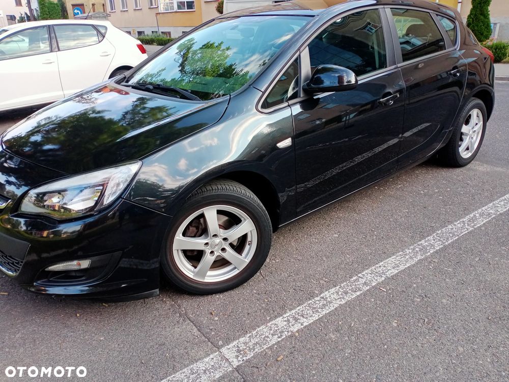 Opel Astra - 1