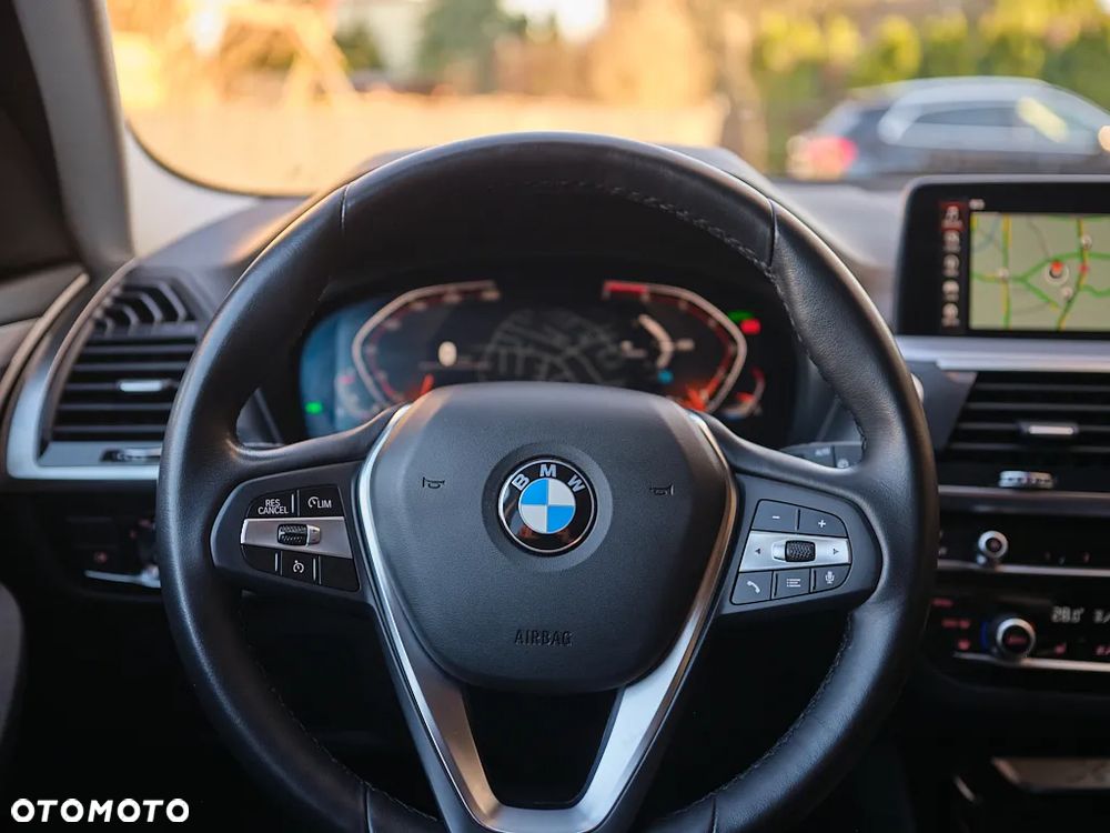 BMW X3 xDrive20i - 15