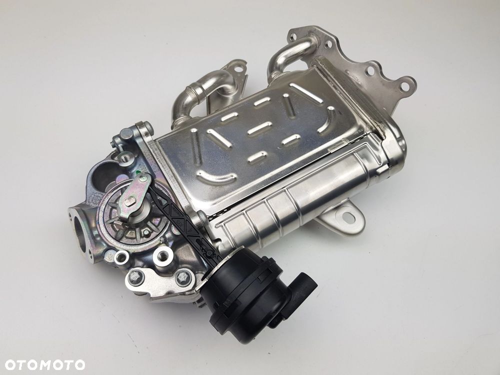 NOWA ORYGINALNA Chłodnica Chłodniczka spalin EGR Mercedes w213 w222 2.0 CDI - 3