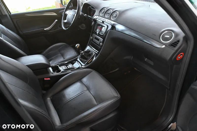 Ford S-Max 2.0 TDCi DPF Titanium - 8