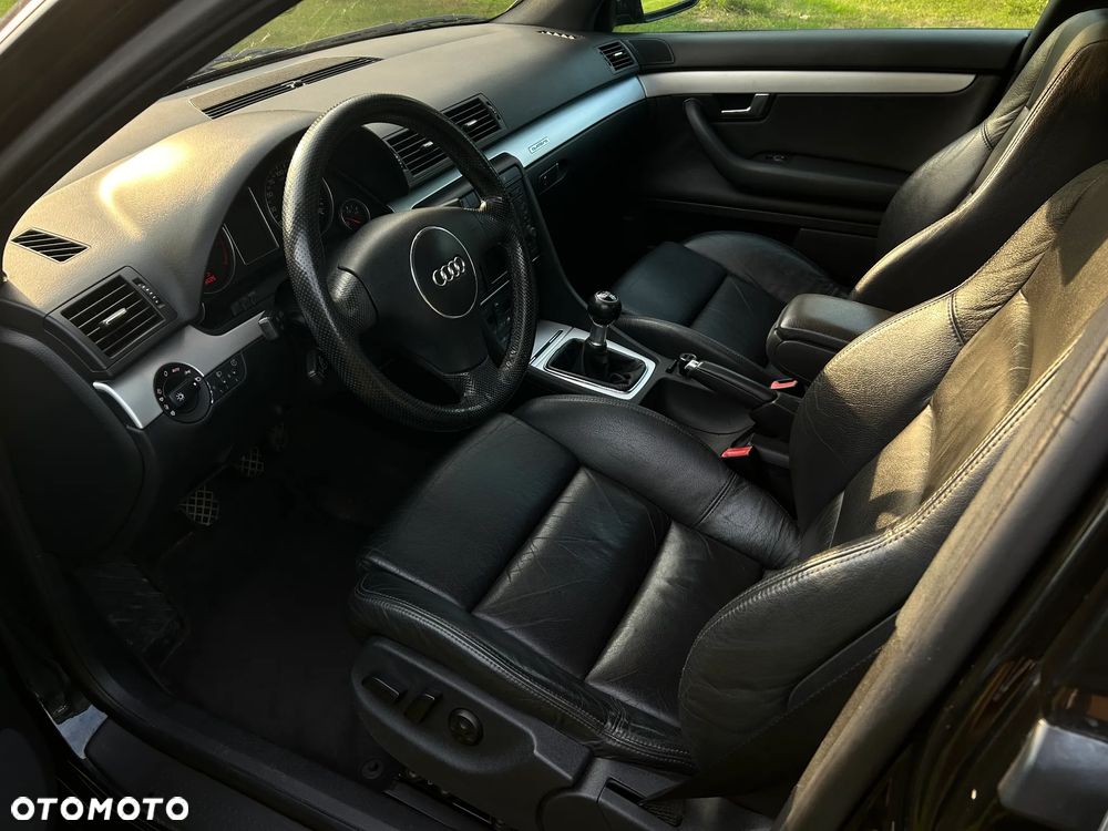 Audi A4 Limousine 1.8 T quattro - 2