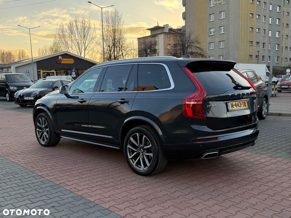 Volvo XC 90 D5 AWD R-Design - 19