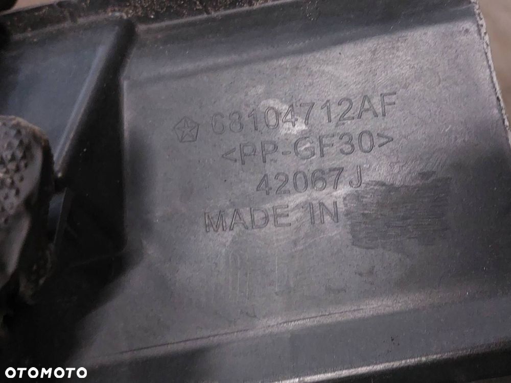 OSŁONA WENTYLATORA CHŁODNICY RAM 1500 I LIFT 13- 68104712AF - 3
