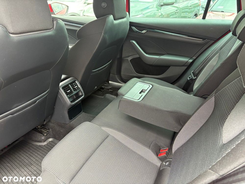 Skoda Octavia - 13