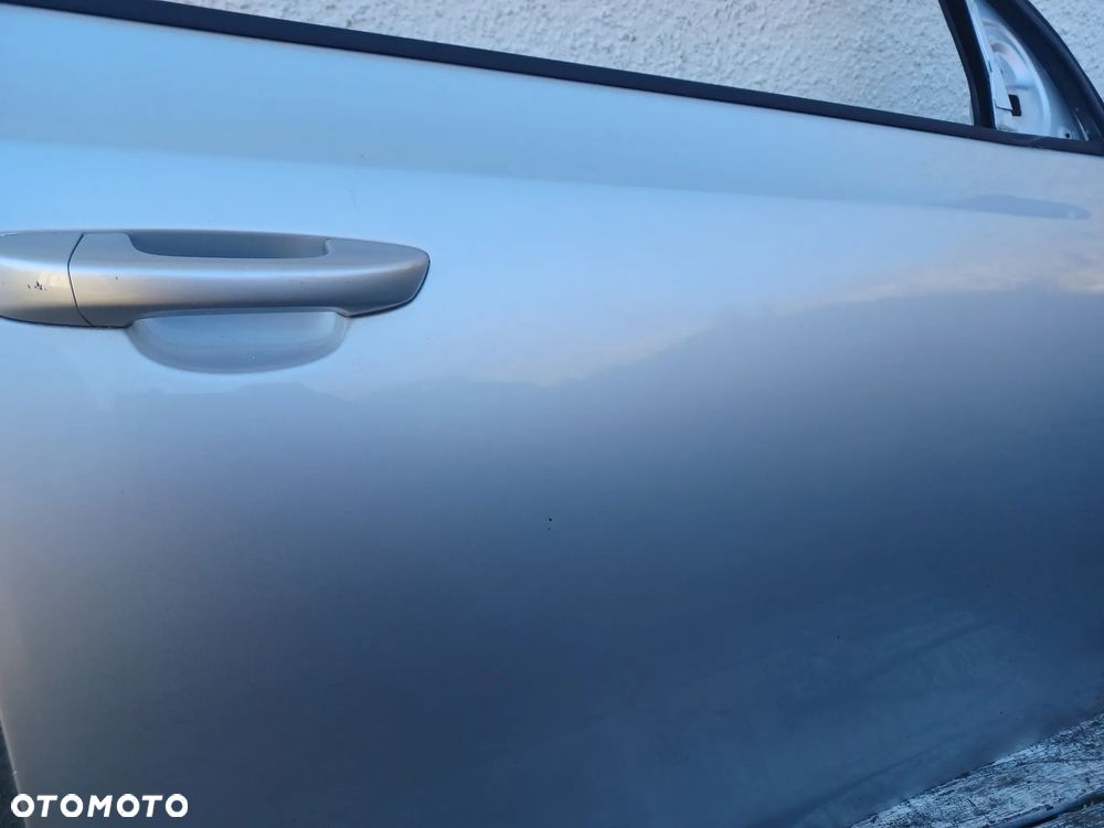 DRZWI PRZEDNIE PRAWE GOLF VI LA7W - 6