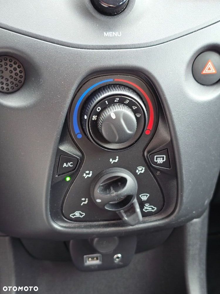 Toyota Aygo - 13