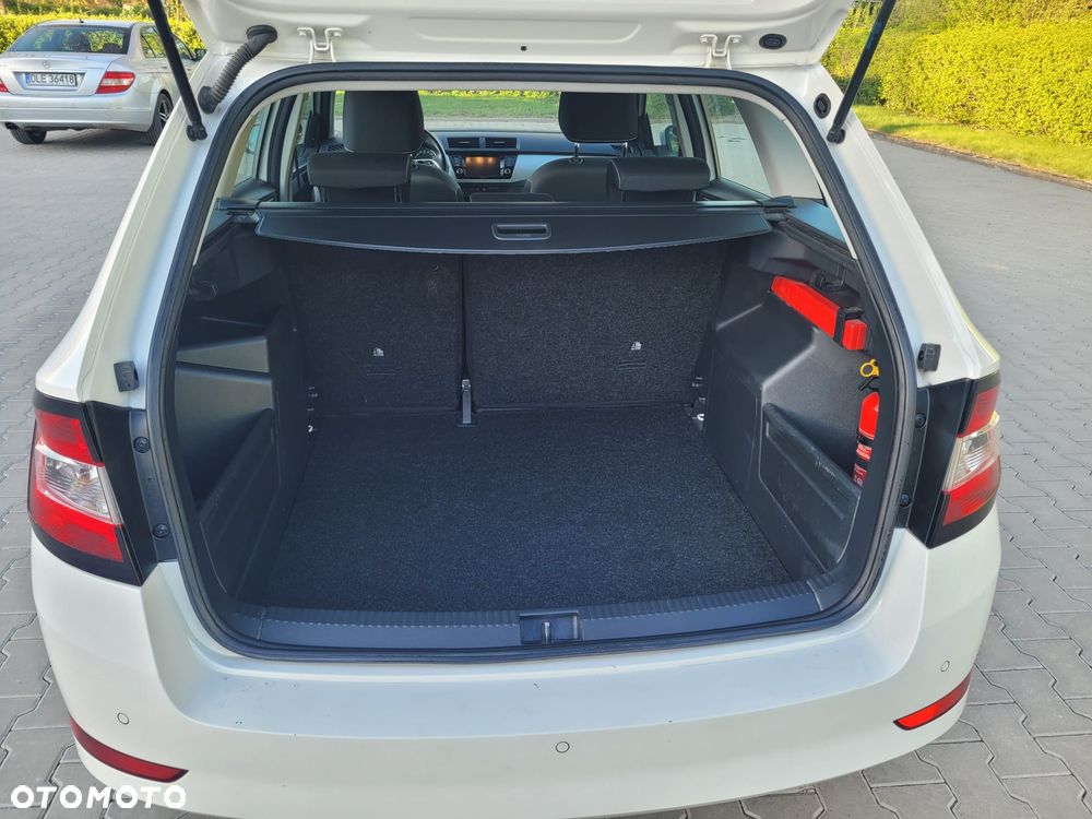 Skoda Fabia 1.0 TSI Active - 10