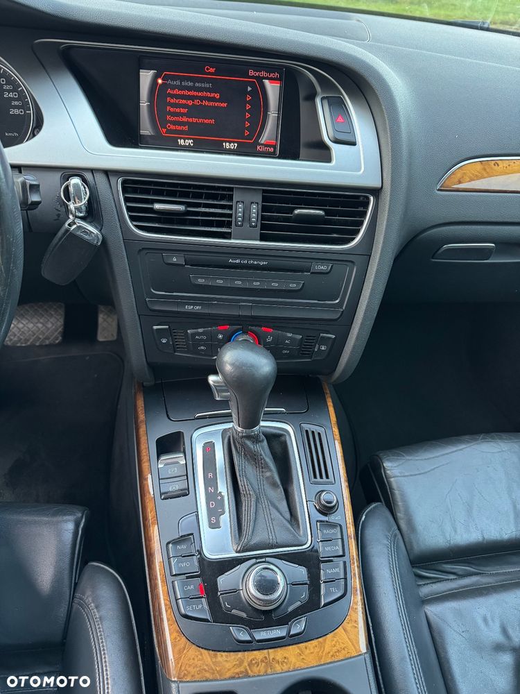 Audi A4 Limousine 2.7 TDI DPF multitronic Ambiente - 25