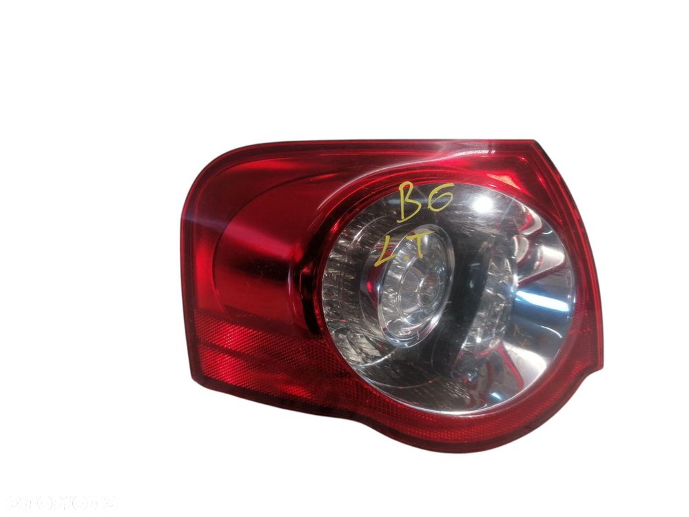 LAMPA LEWA TYLNA TYŁ VW PASSAT B6 KOMBI 3C9945095N - 1