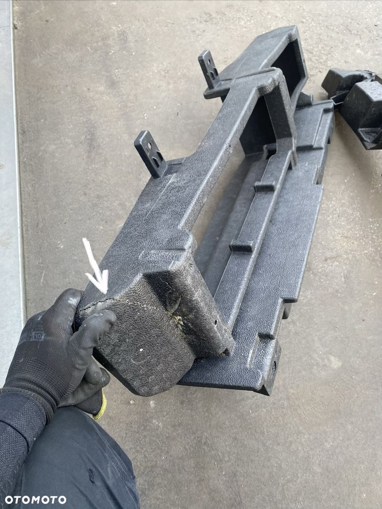 RENAULT CAPTUR 2 II ORYGINALNY !!! WLOT  KIEROWNICA POWIETRZA  Łapacz telewizor ekran  obudowa wypełnienie pianka styropian pas 626531089R + absorber styropianowy 620907296R pod zderzak zderzaka - 7