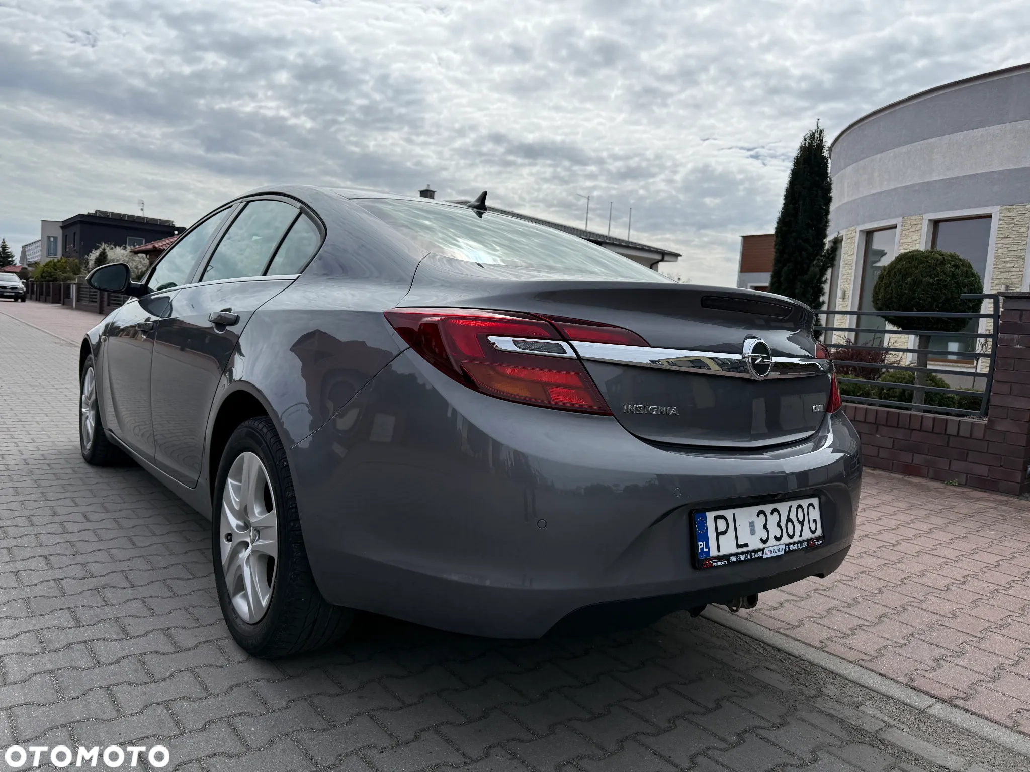 Opel Insignia - 4
