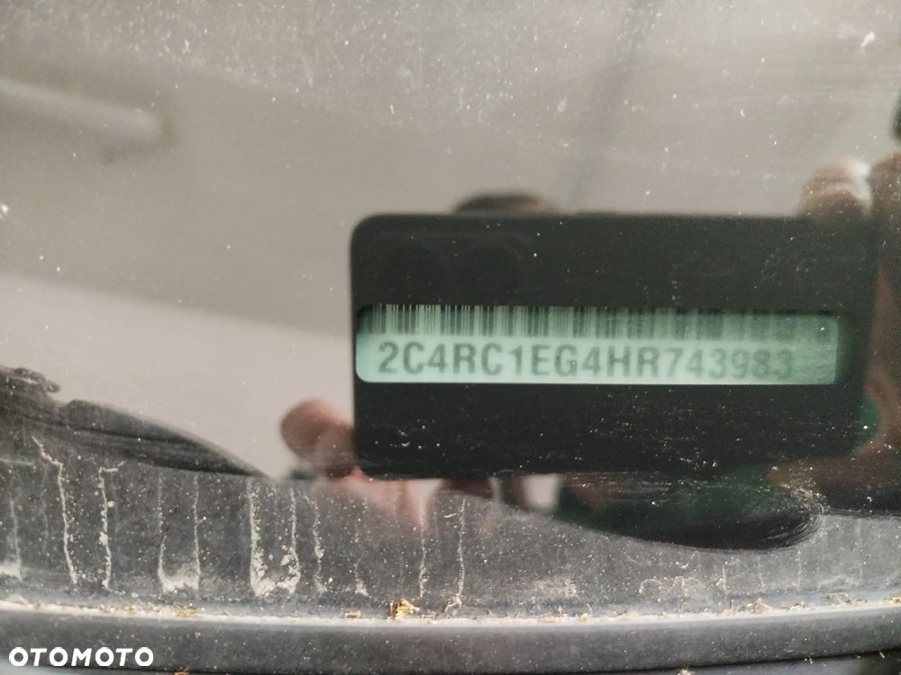 Chrysler Pacifica - 26