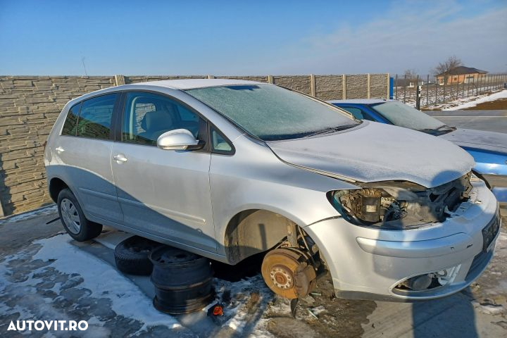 MOTORAS DESCHIDERE PORTBAGAJ Volkswagen VW Golf 5  [din 2003 pana  2009] seria Plus minivan 1.9 TDI - 3