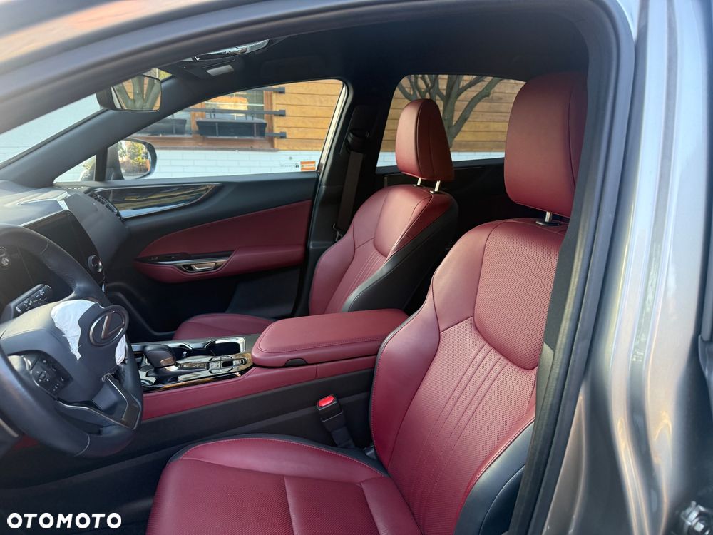 Lexus NX 350h Prestige AWD - 22