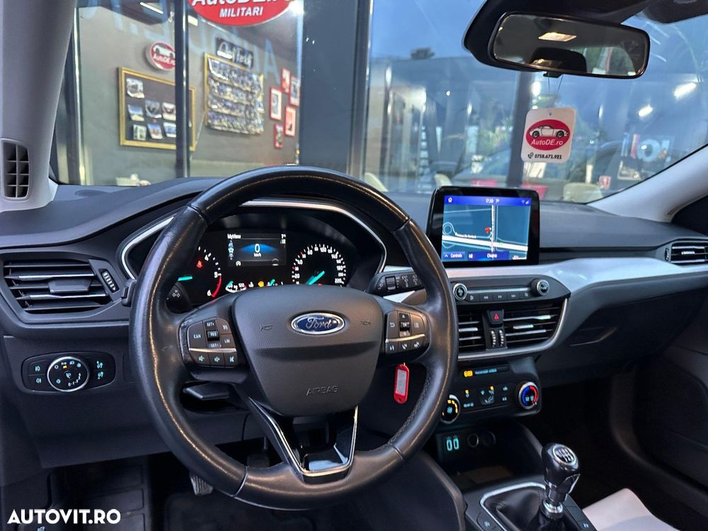 Ford Focus - 6