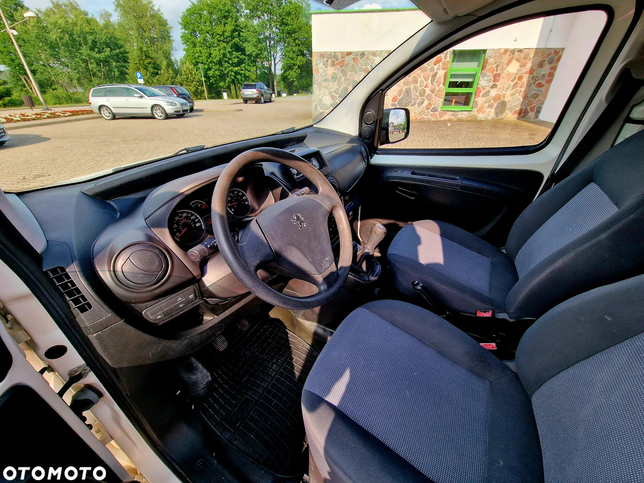 Peugeot BIPPER - 12