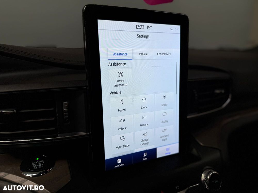 Ford Explorer 3.0 PHEV Platinum - 27