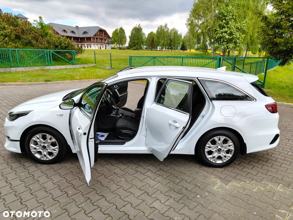 Kia Ceed 1.5 T-GDI Business Line - 37
