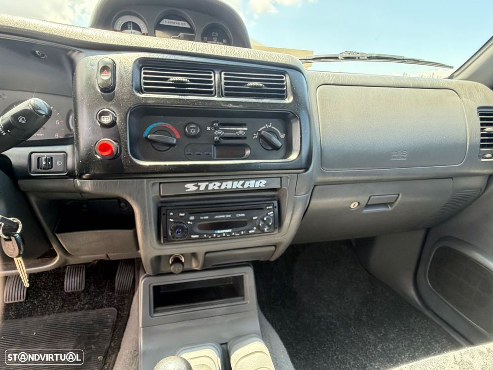 Mitsubishi L200 2.5 TD Strakar Eleg HT 3.5 - 19