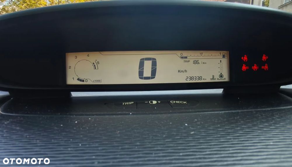 Citroën C4 1.6 HDi Impress Pack - 5