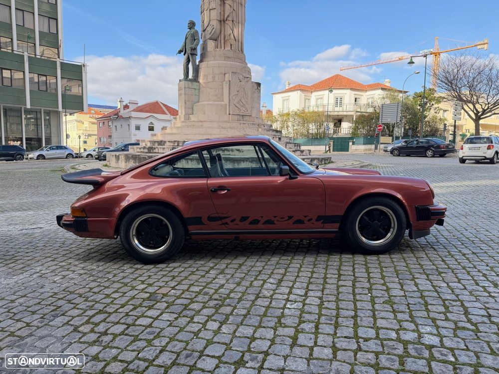 Porsche 911 Série G - 3