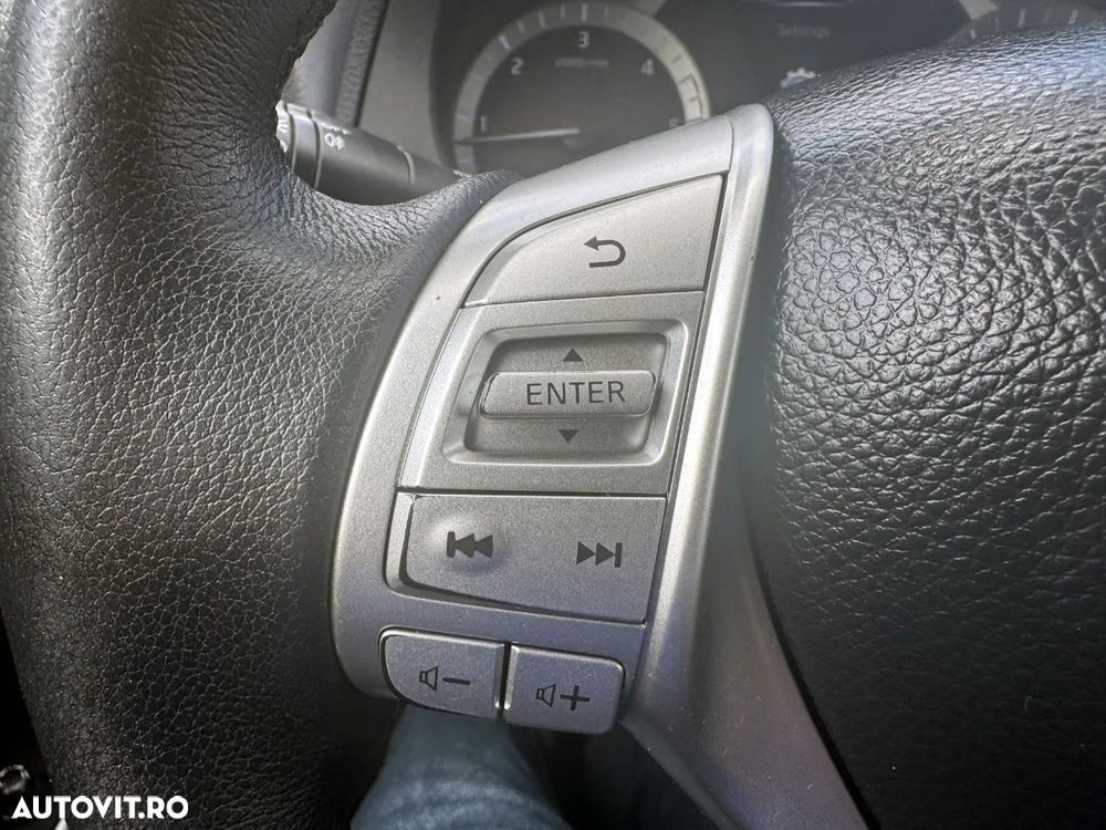 Nissan Navara - 28