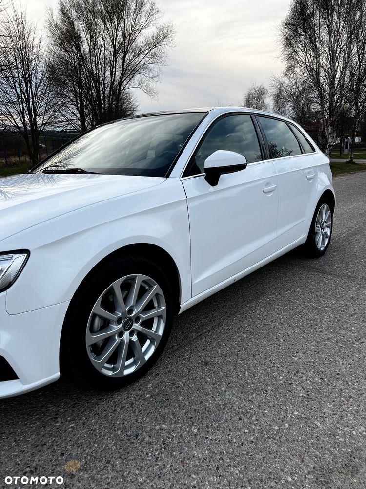 Audi A3 Sportback - 9