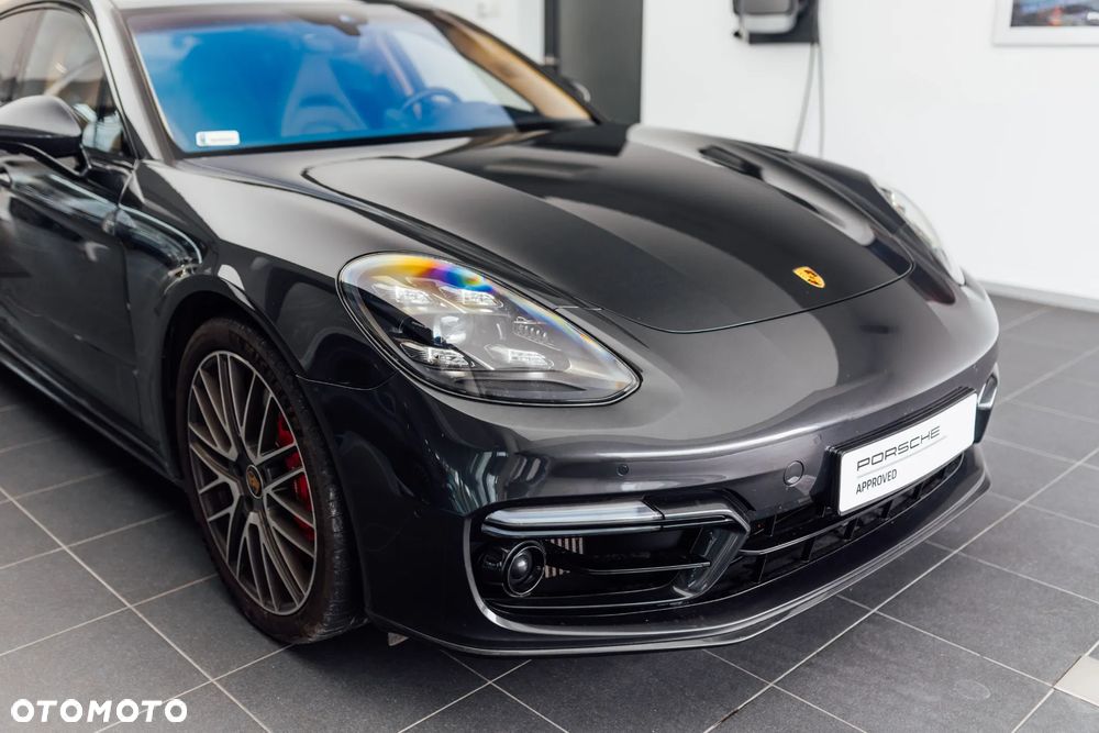 Porsche Panamera GTS - 31