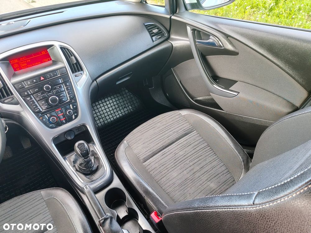 Opel Astra IV 1.4 T Active EU6 - 13