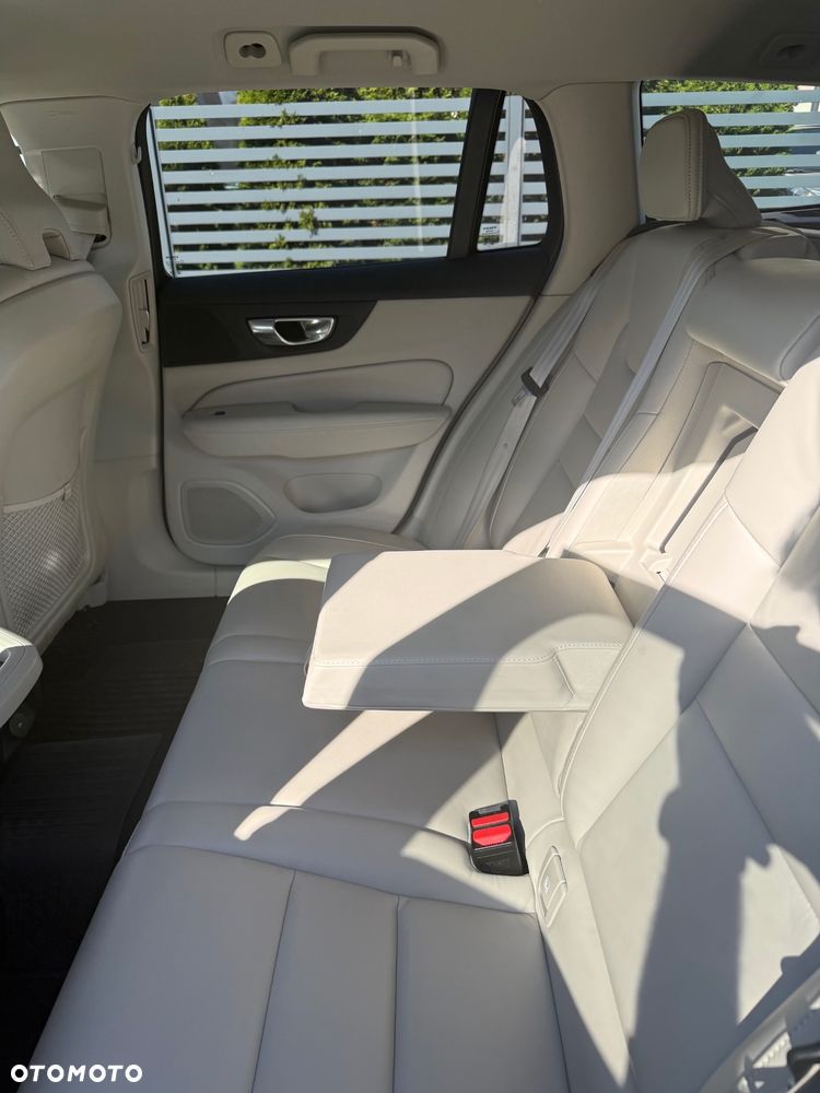 Volvo V60 - 16