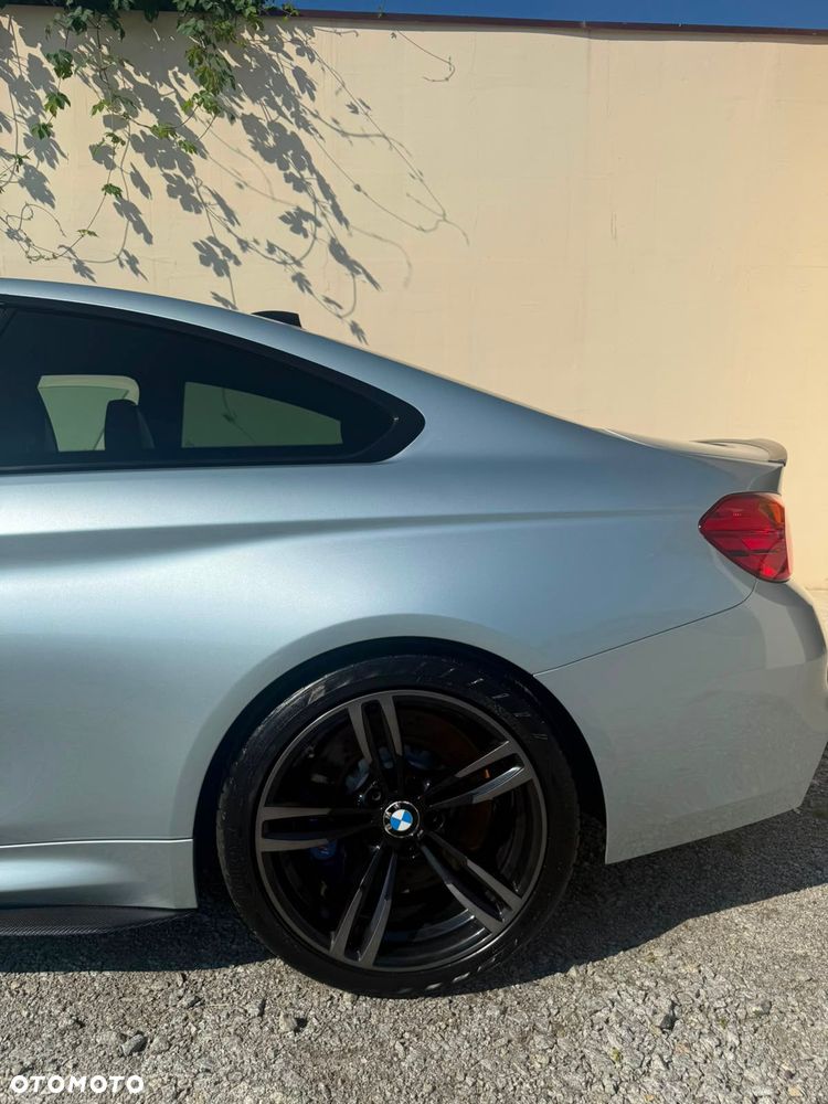 BMW M4 - 6