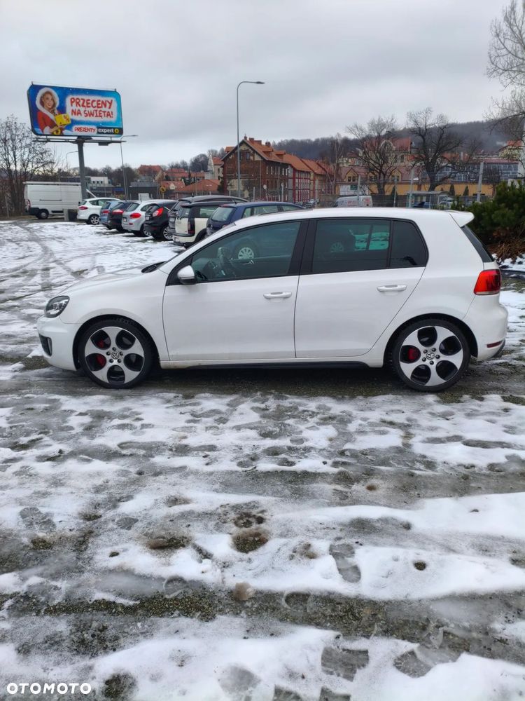 Volkswagen Golf 2.0 GTI - 7