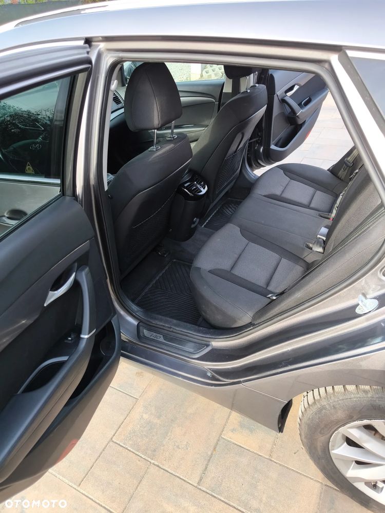 Hyundai i40 1.6 CRDi Premium DCT - 21